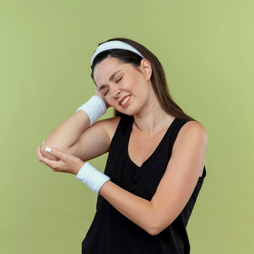What are the Essentials Symptoms of Tennis Elbow?