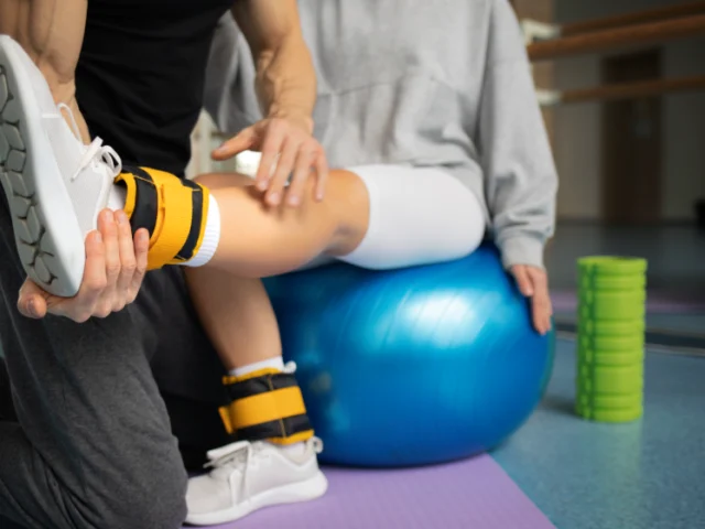 What is Sports Injury Rehabilitation? Common Injuries & Treatment
